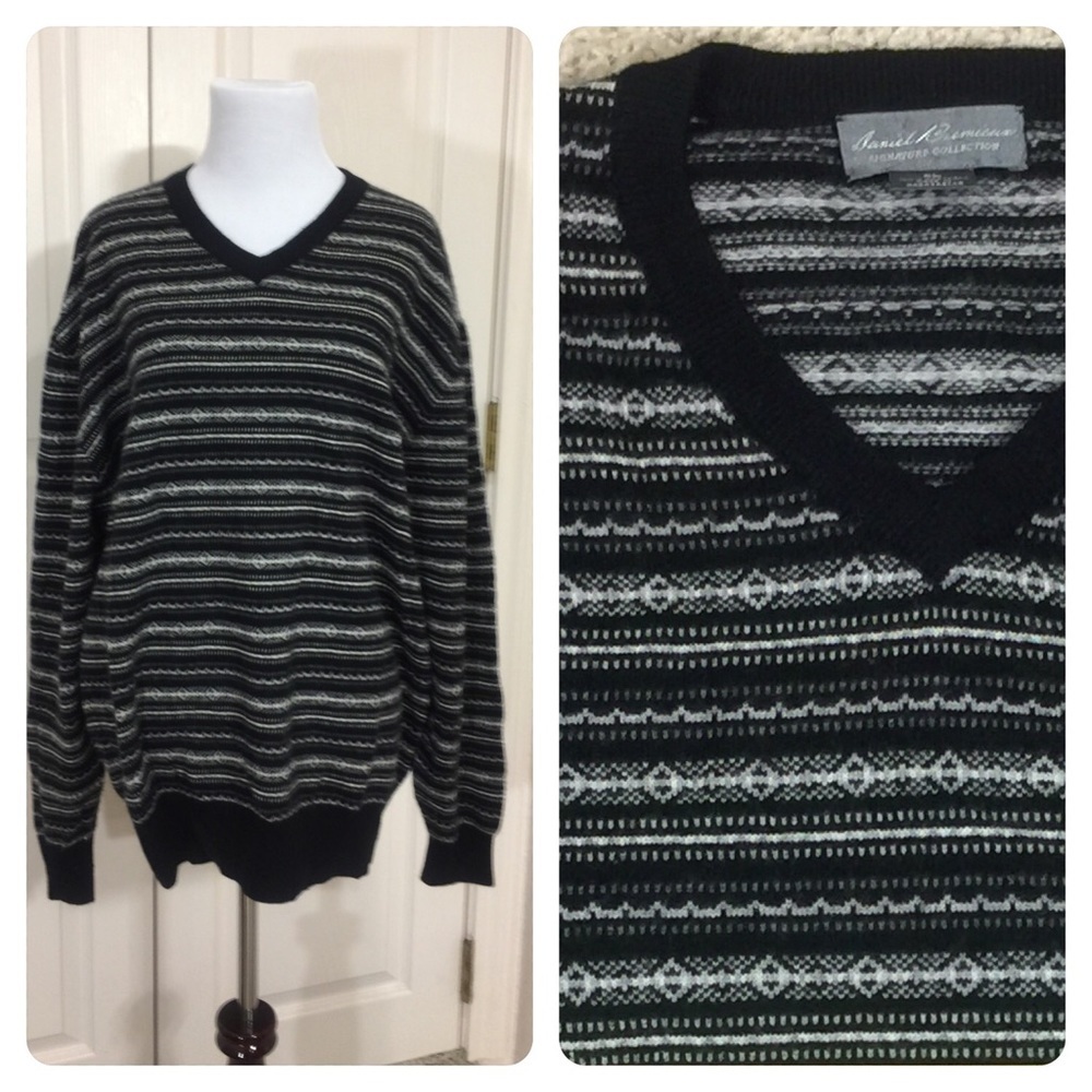 100% cashmere Daniel Cremieux sweater